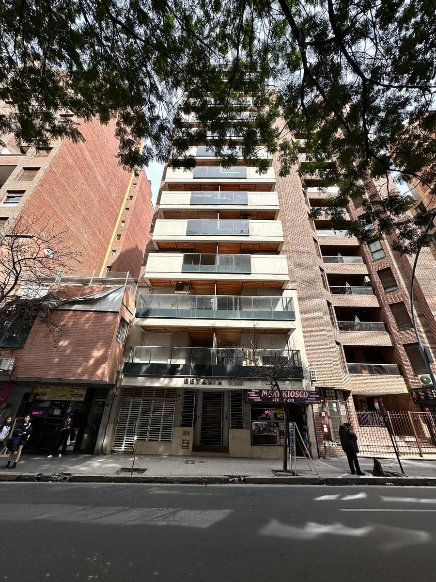 2-BEDROOM APARTMENT IN THE NUEVA CÓRDOBA NEIGHBORHOOD, QUALIFIES FOR A LOAN. TWO YARDS