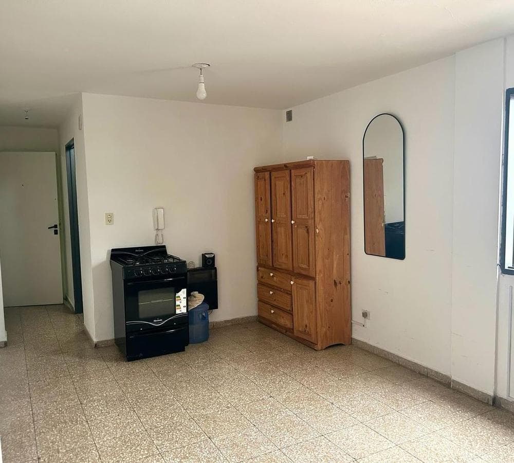 BRIGHT APARTMENT FOR SALE