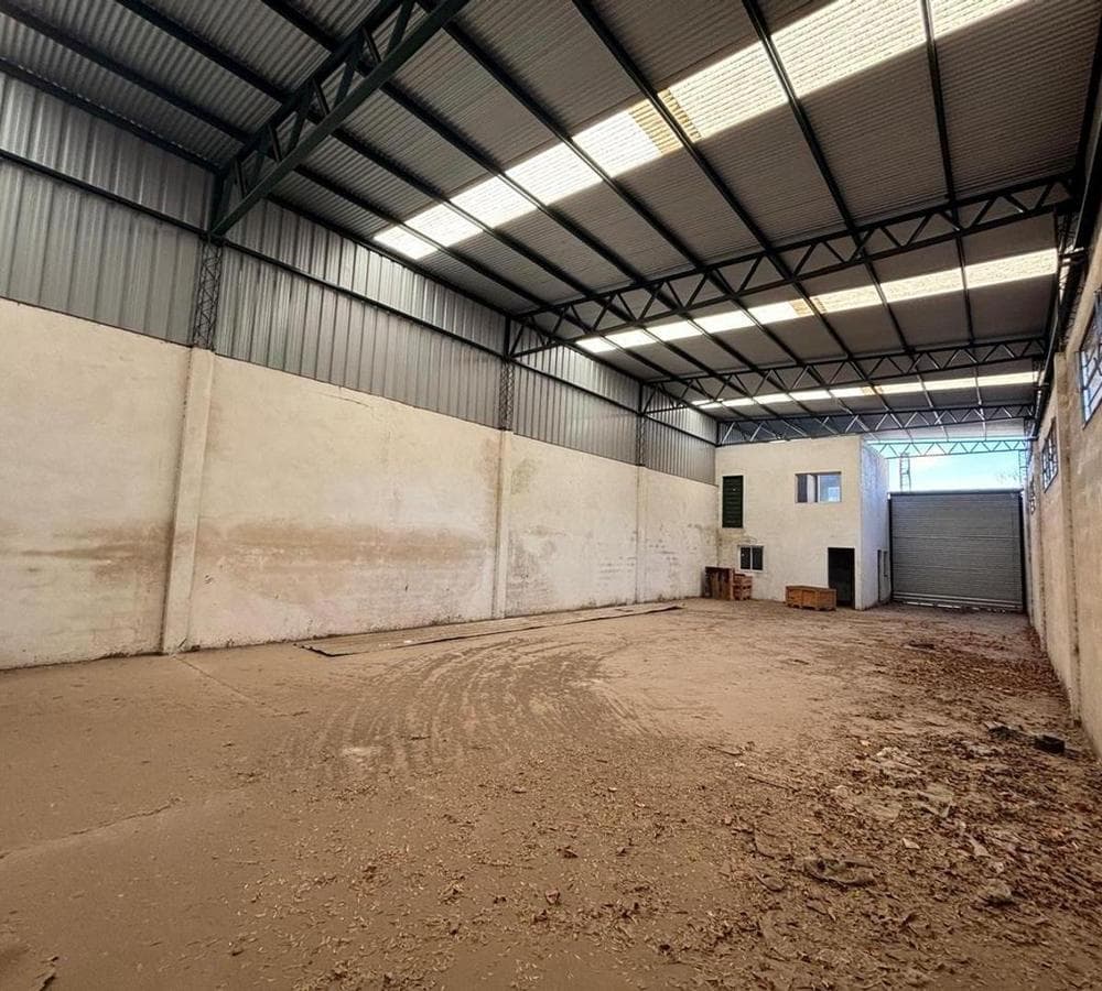 WAREHOUSE FOR RENT ON THE RING ROAD