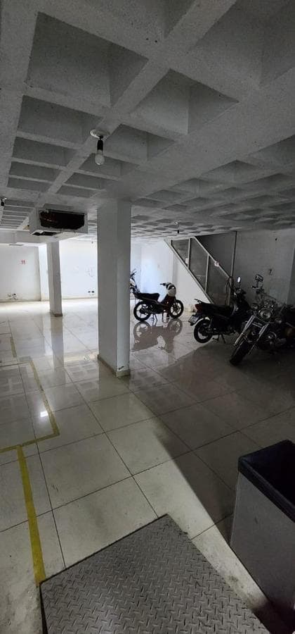 GARAGE FOR RENT / SALE IN DOWNTOWN CORDOBA