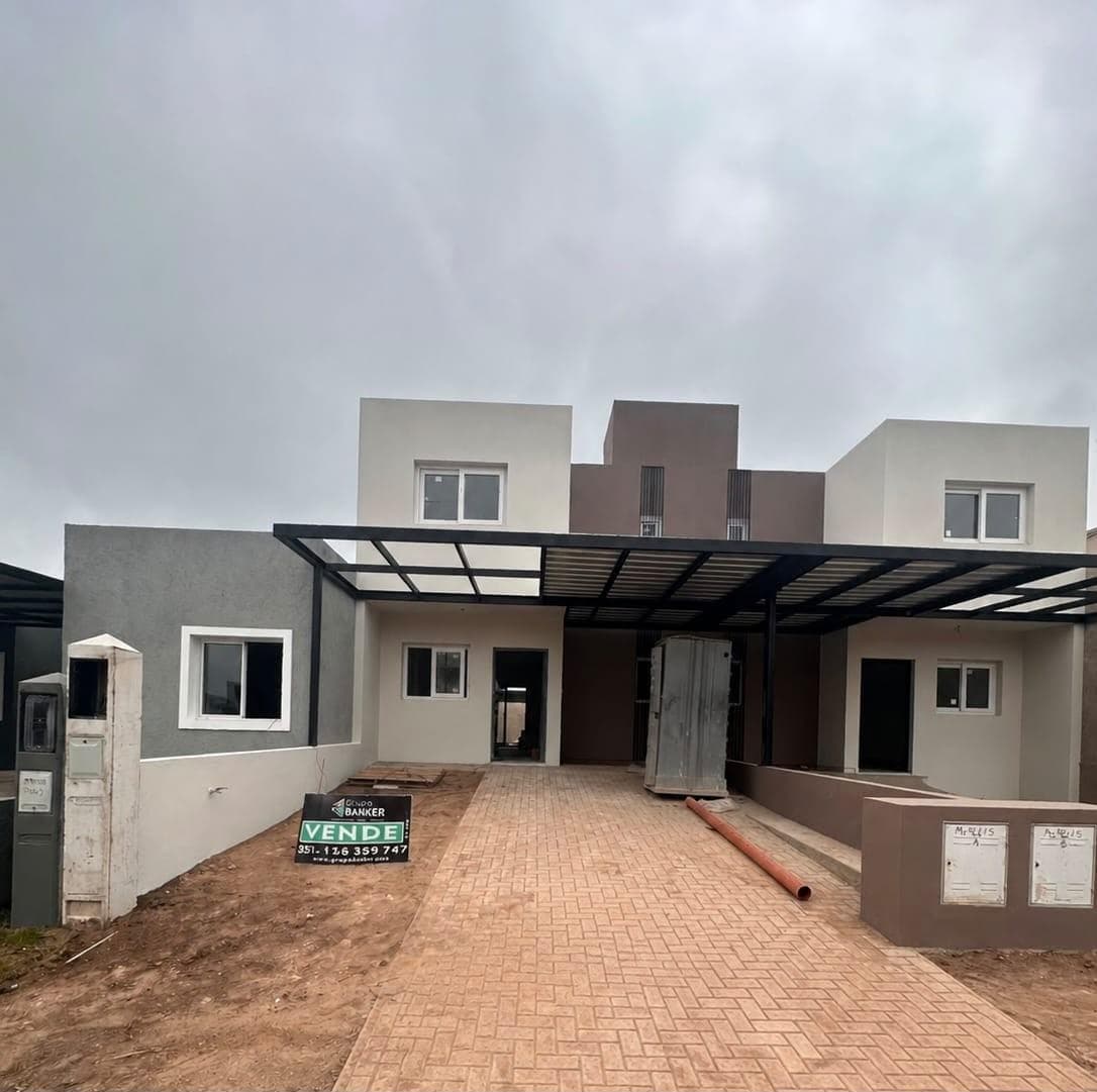 3-BEDROOM DUPLEX FOR SALE IN DOCTA PHASE 4