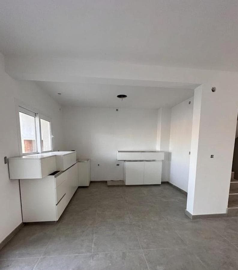 3-BEDROOM DUPLEX FOR SALE IN DOCTA PHASE 4