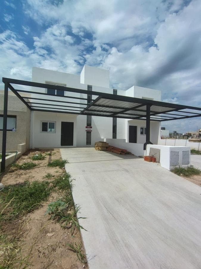 3-BEDROOM DUPLEX FOR SALE IN DOCTA PHASE 4