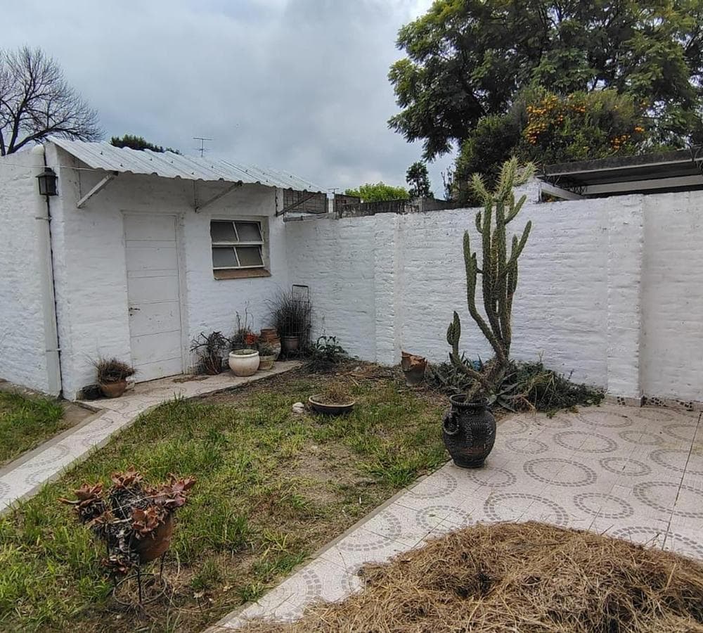 HOUSE FOR SALE IN LAS PALMAS, THREE BEDROOMS, CÓRDOBA
