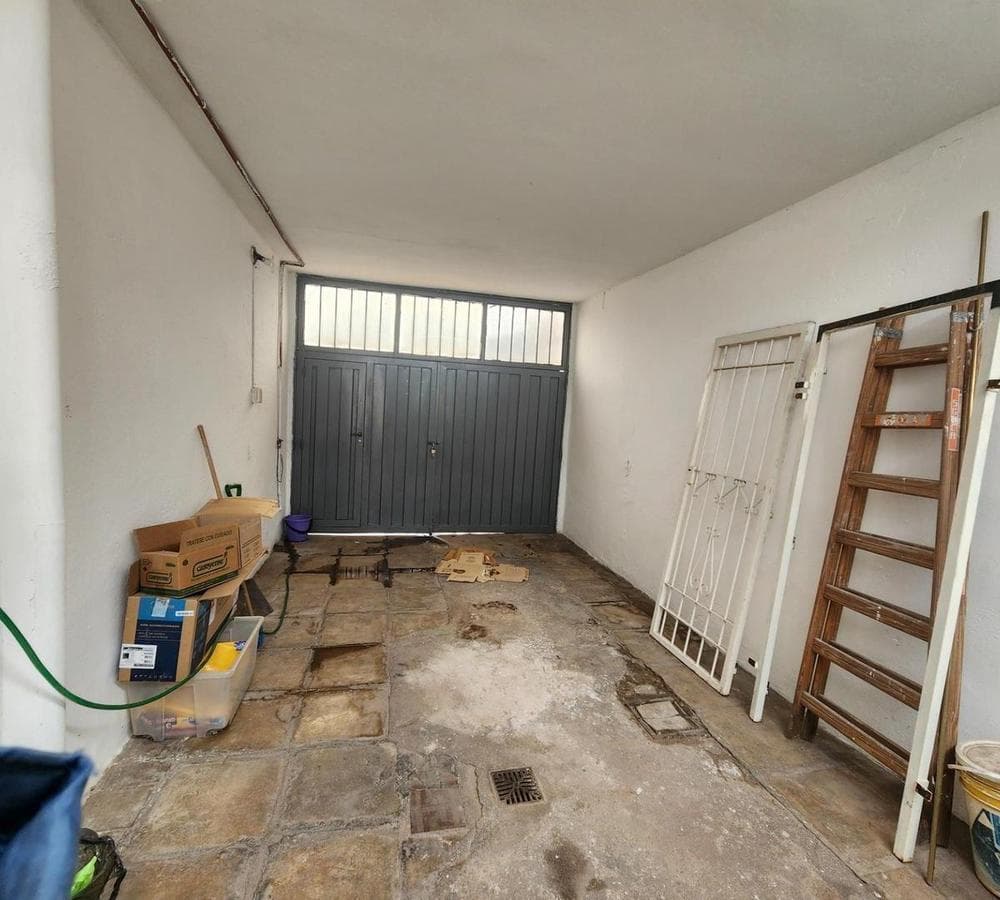HOUSE FOR SALE—GREAT OPPORTUNITY