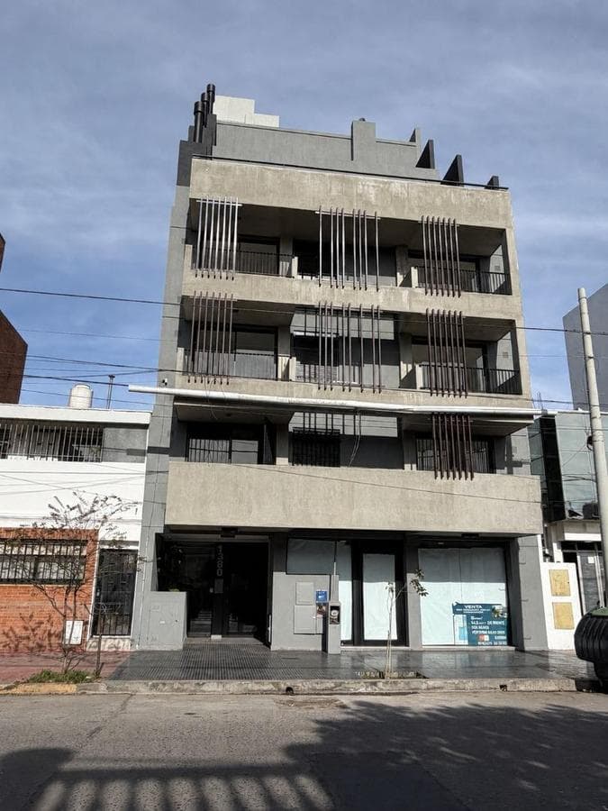 1-BEDROOM APARTMENT IN THE GENERAL PAZ NEIGHBORHOOD