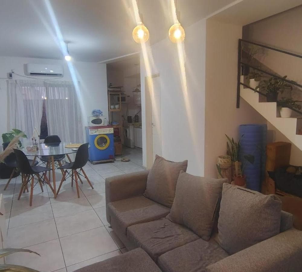 DUPLEX FOR SALE IN A NEIGHBORHOOD NEAR VALLE WITH SECURITY IN CORDOBA