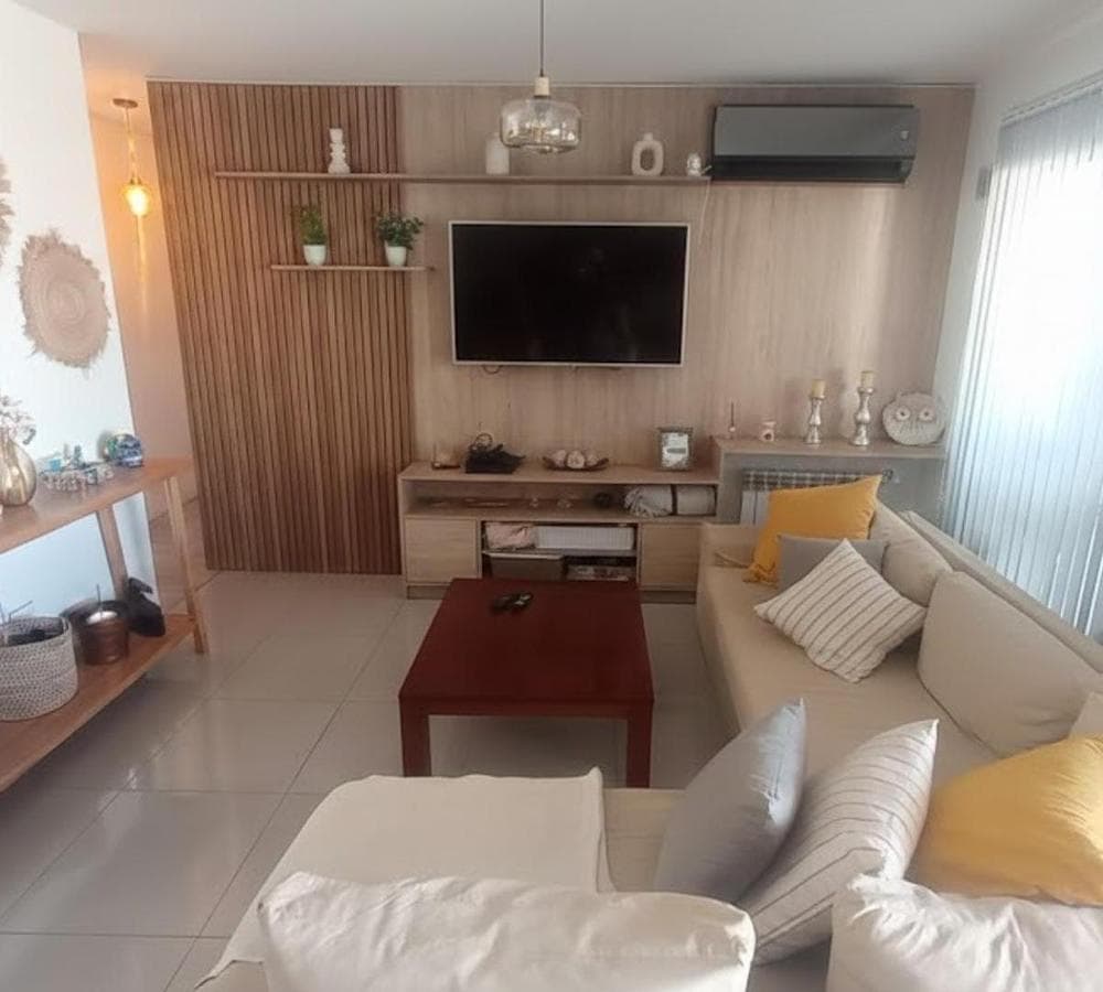 3-BEDROOM HOUSE FOR SALE WITH A POOL IN DOCTA PHASE 2