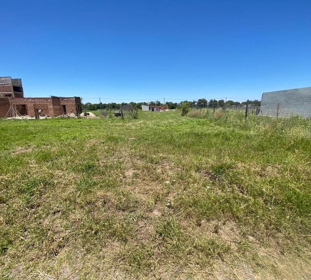 Lot for Sale in the Soles Serranos III Neighborhood, Unquillo