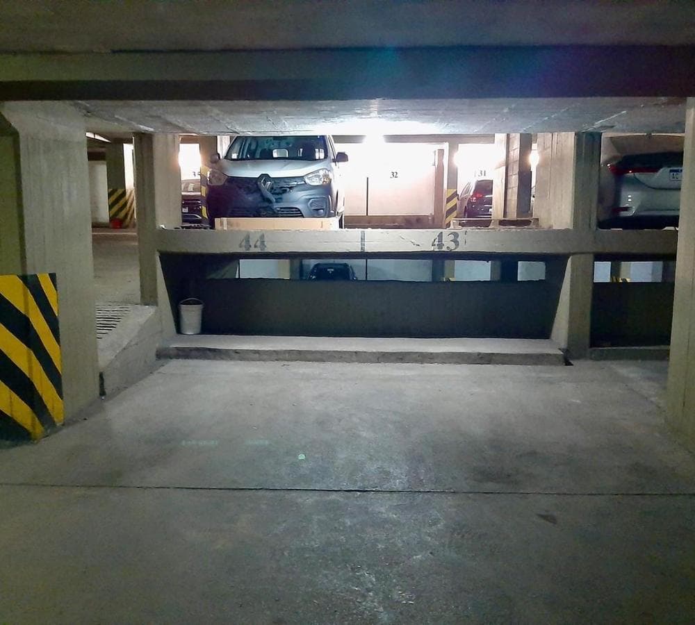 2 GARAGE SPACES FOR SALE – MICROCENTRO | CÓRDOBA