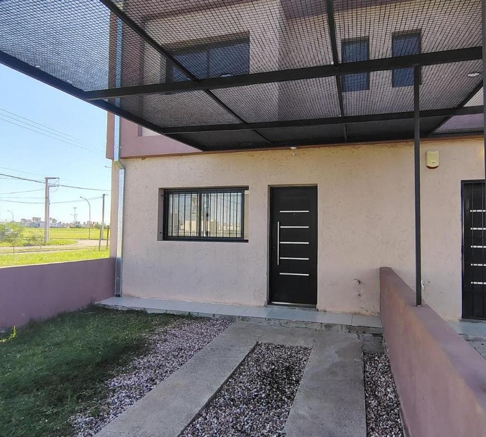 2-BEDROOM DUPLEX FOR SALE IN VALLE CERCANO
