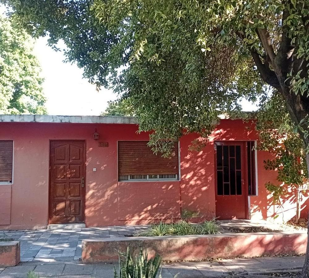 3-BEDROOM HOUSE FOR SALE IN THE PALMAR NEIGHBORHOOD