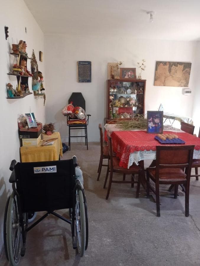 HOUSE FOR SALE IN THE LOS BULEVARES NEIGHBORHOOD