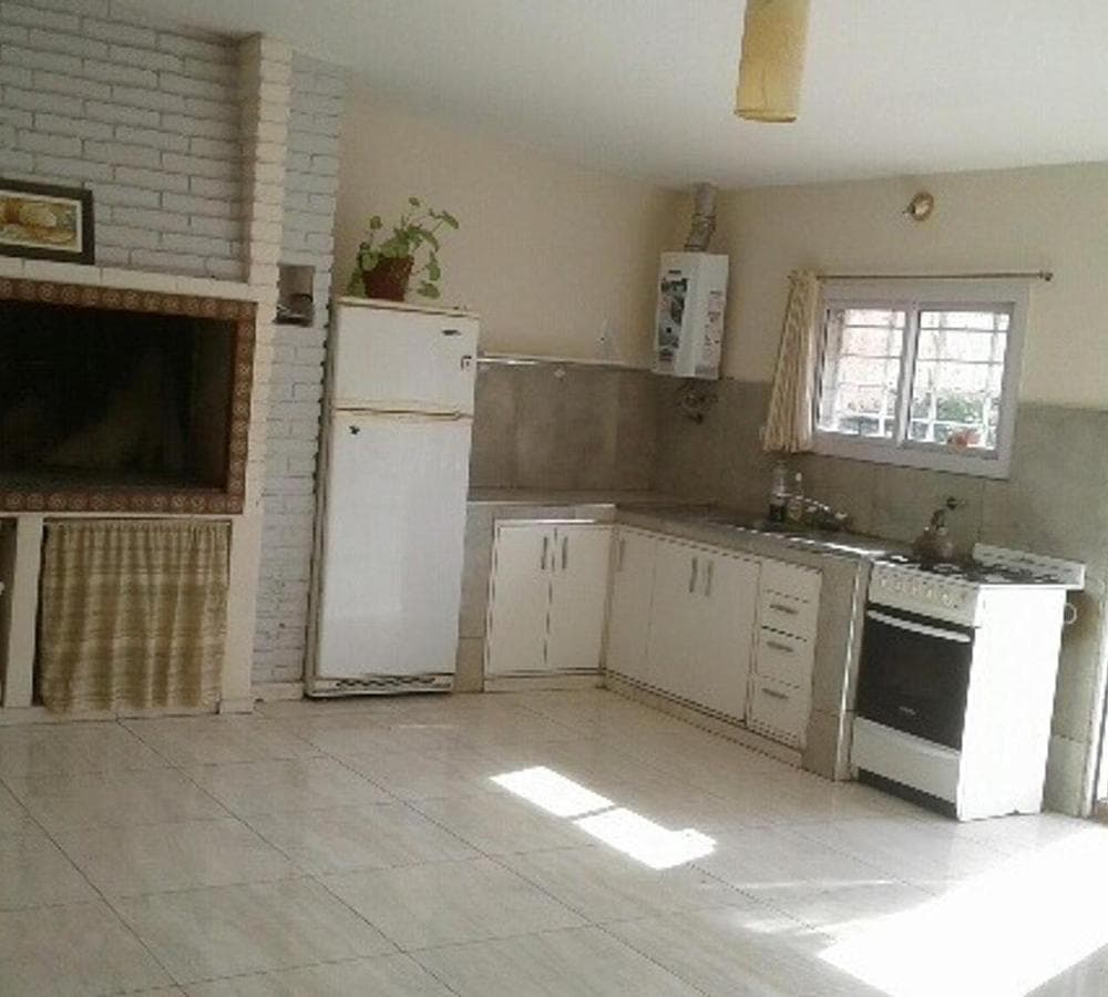 2-Bedroom House in the Centro Neighborhood of Villa Allende