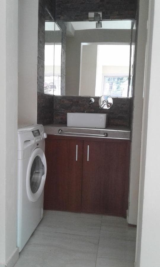 2-Bedroom House in the Centro Neighborhood of Villa Allende