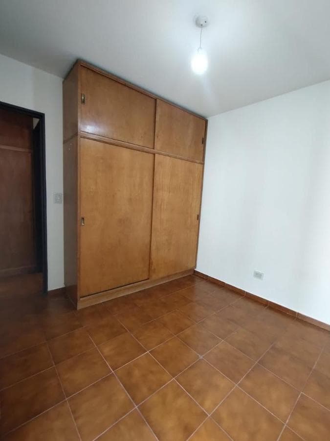 1-BEDROOM APARTMENT IN THE ALBERDI NEIGHBORHOOD