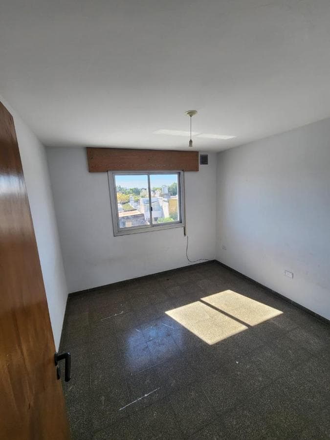 COMFORTABLE AND FUNCTIONAL APARTMENT