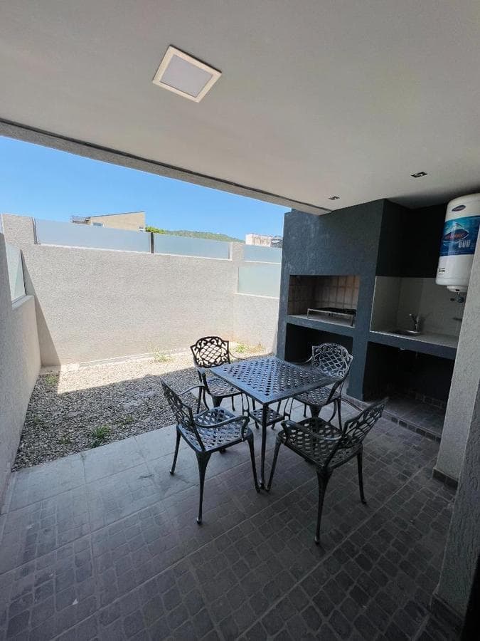 Duplex for sale. 3 bedrooms with a terrace. Housing MIRALEJOS 17