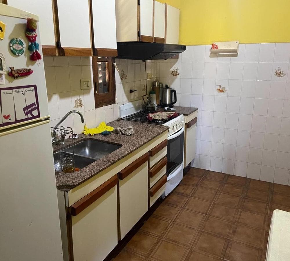 3-BEDROOM HOUSE + 2-BEDROOM APARTMENT | LOS BOULEVARES NEIGHBORHOOD