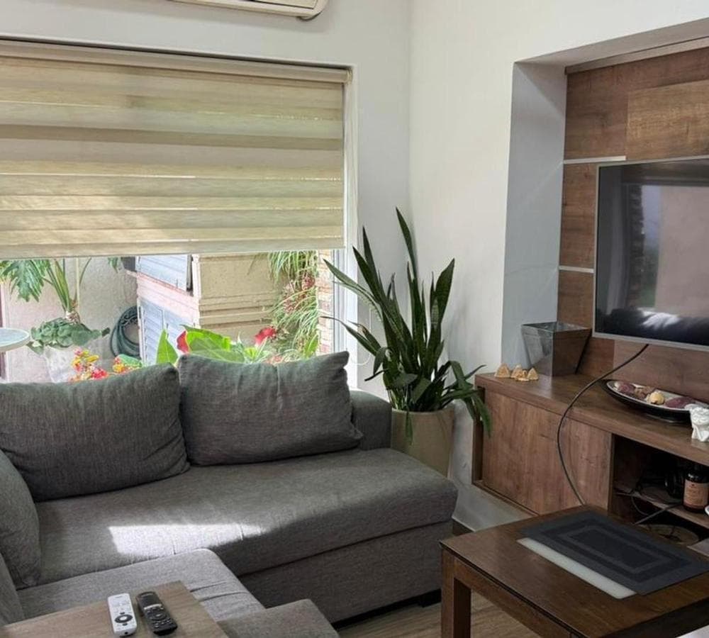 CENTRAL HOUSE FOR SALE - BERROTARÁN