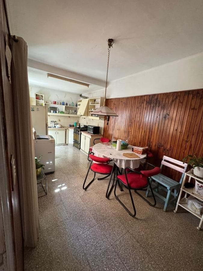 Two-bedroom apartment for sale in the Talleres Este neighborhood