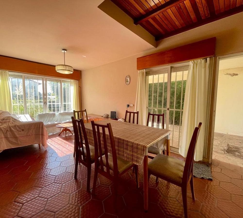 Lot + Duplex for Sale | 885 Juan Domingo Perón Ave. – Vil