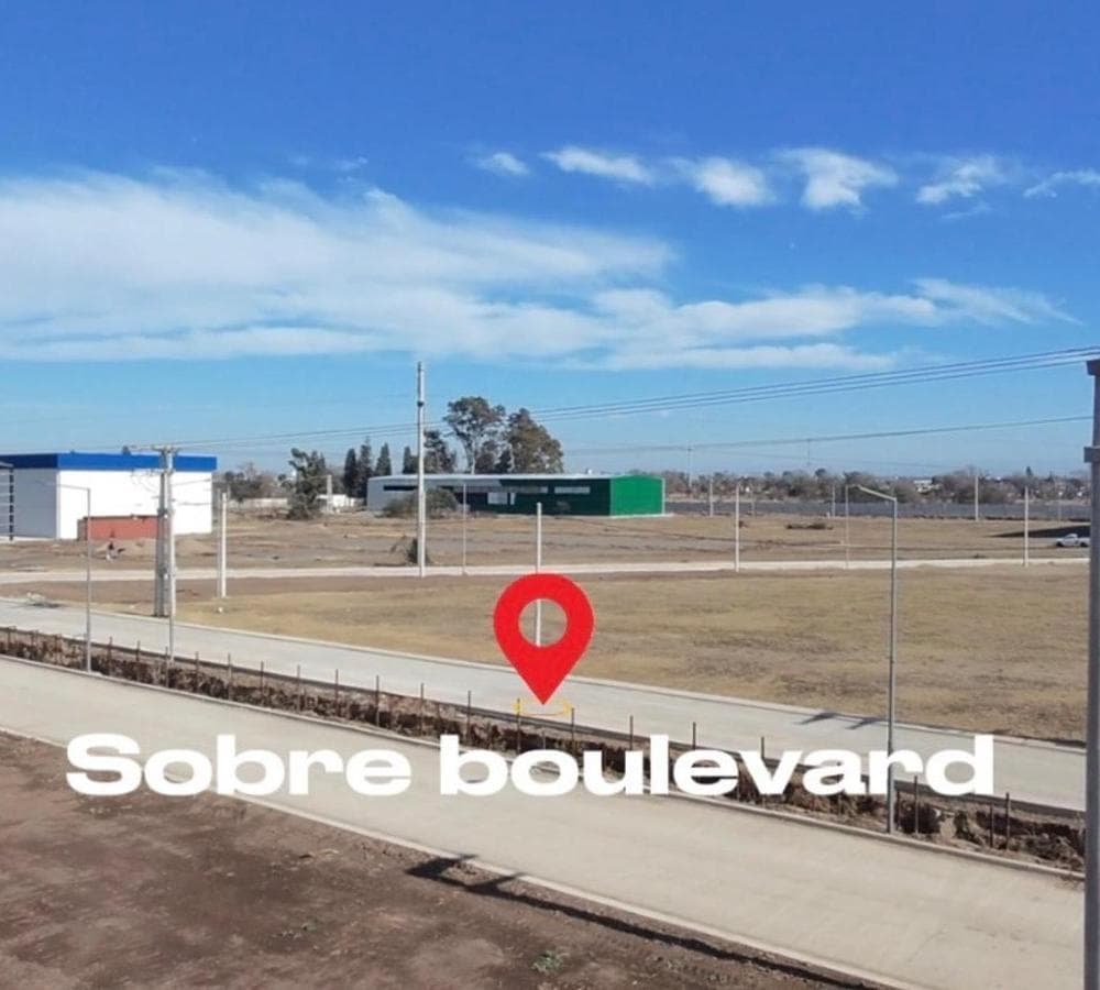 Lot in the Polo 52 Industrial Park - 2,783 m²