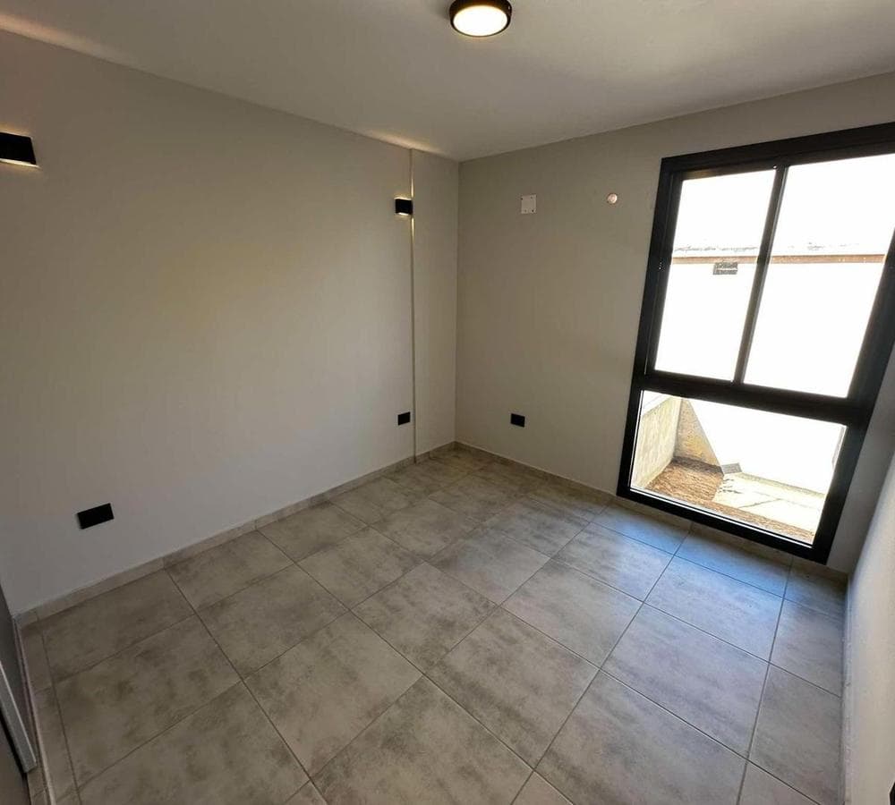 BRAND-NEW, HIGH-END 2-BEDROOM APARTMENT IN THE ALTO ALBERDI NEIGHBORHOOD