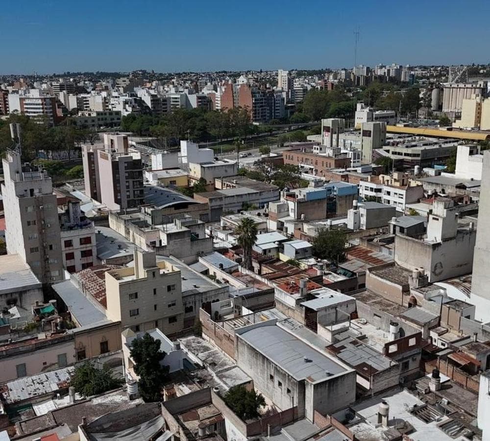 LOT FOR SALE – Suitable for Development, Centro Neighborhood