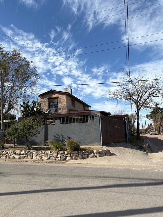 House for Sale with Pool—Financing Available—Unquillo—Will Consider Trade