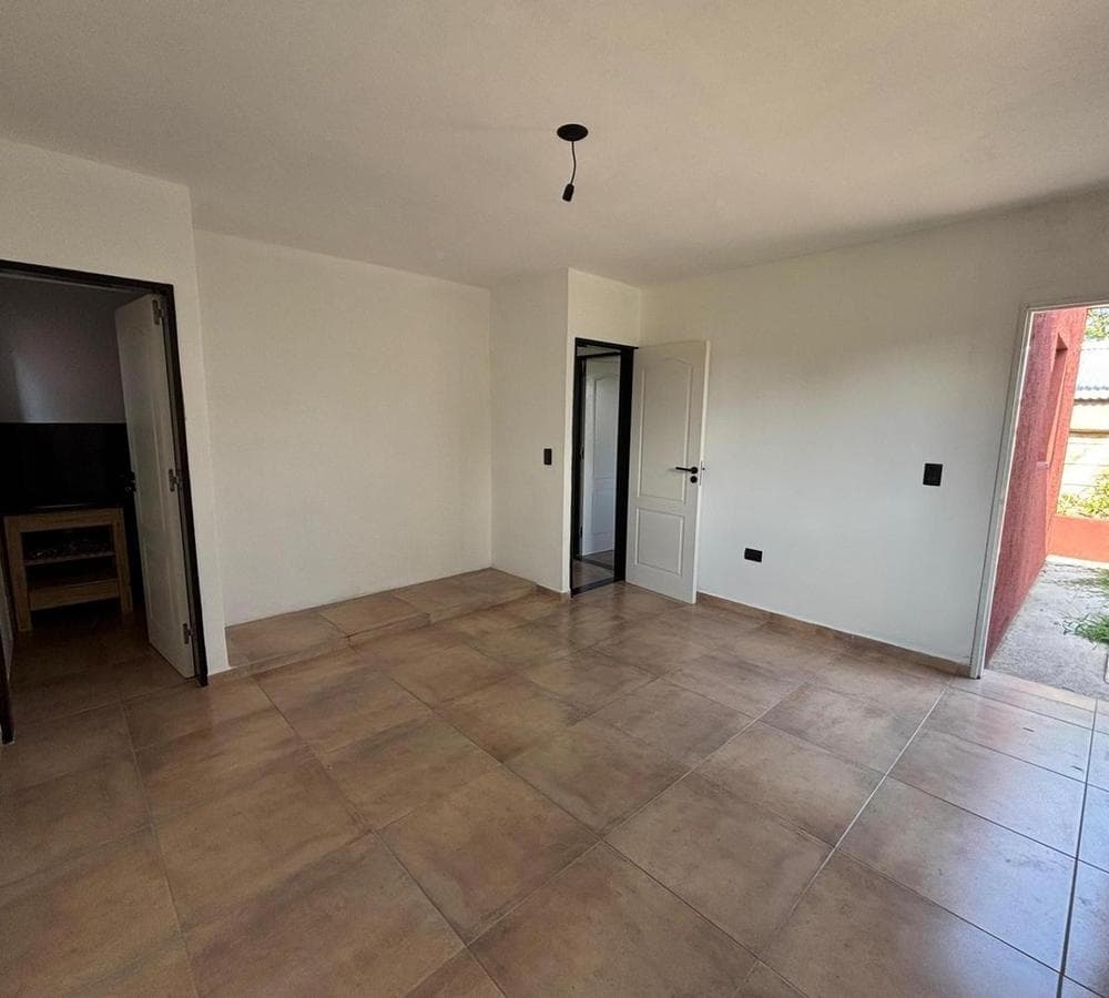 FOR SALE: BRAND-NEW 3-BEDROOM HOUSE IN VILLA SAN NICOLAS