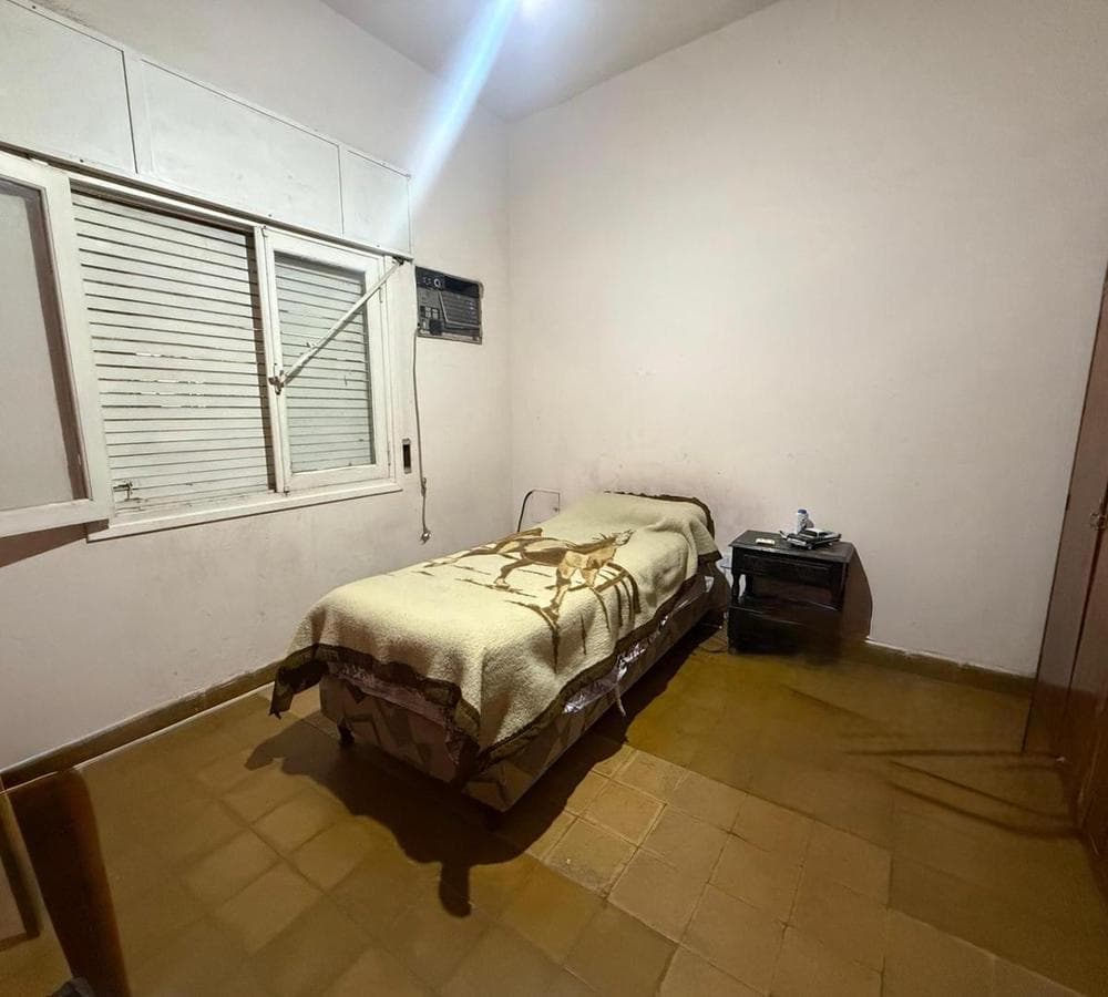 FOR SALE: HOUSE IN PARQUE LICEO. FIRST SECTION