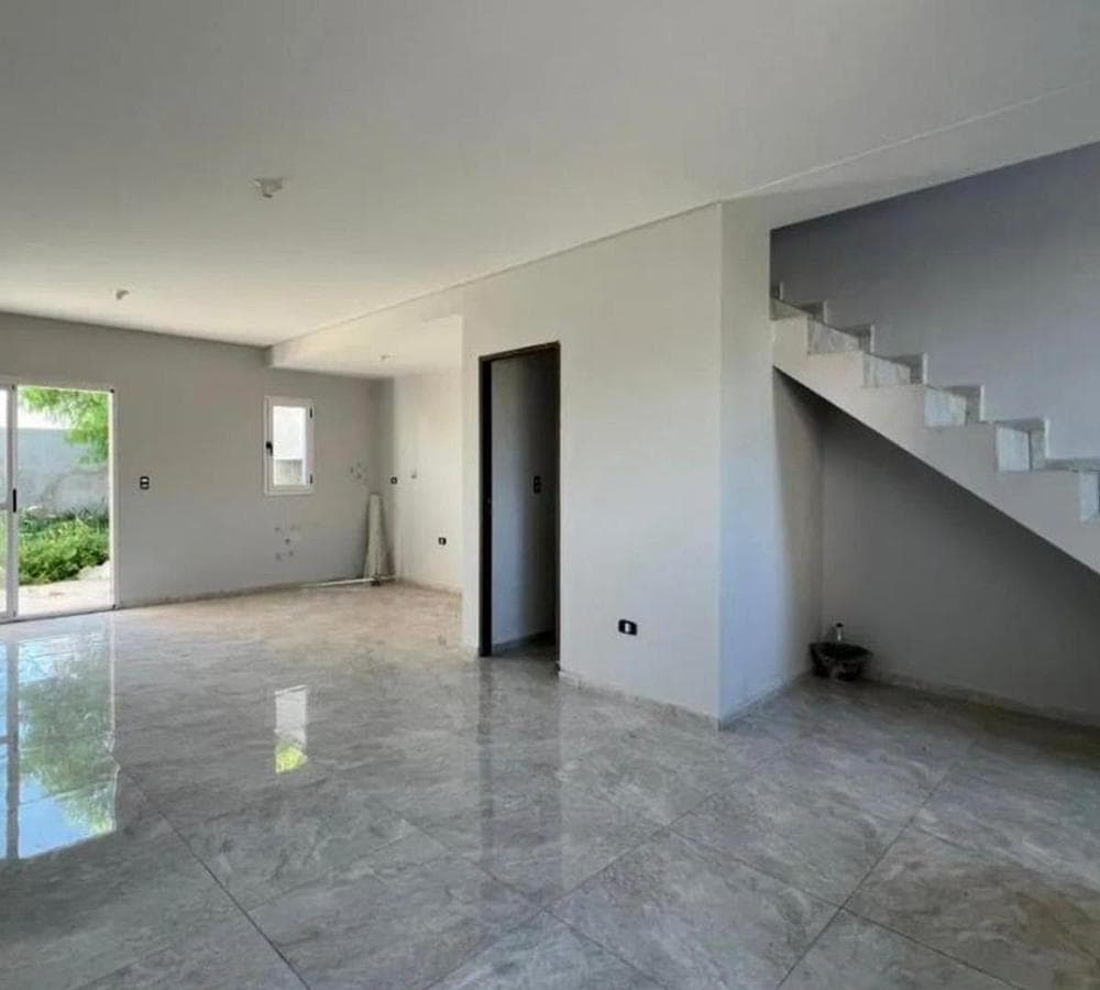 DUPLEX FOR SALE: 2 BEDROOMS, 2 BATHROOMS IN A NEARBY VALLEY