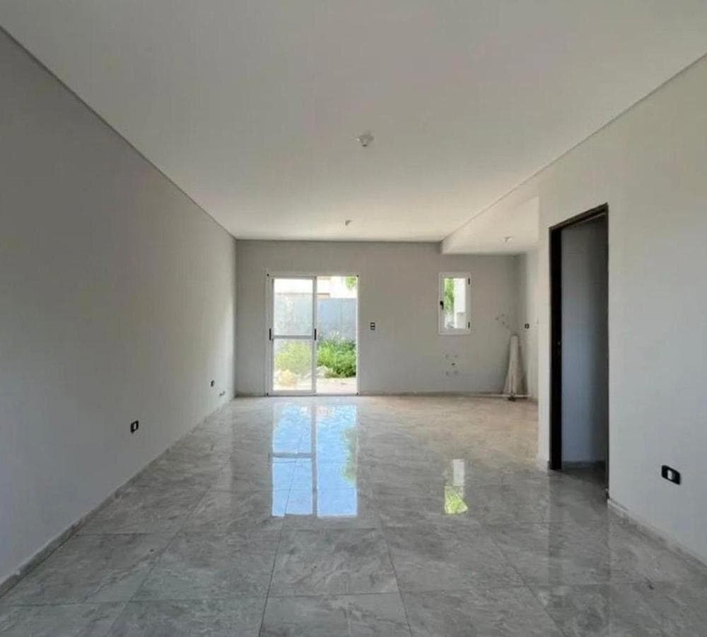 DUPLEX FOR SALE: 2 BEDROOMS, 2 BATHROOMS IN A NEARBY VALLEY
