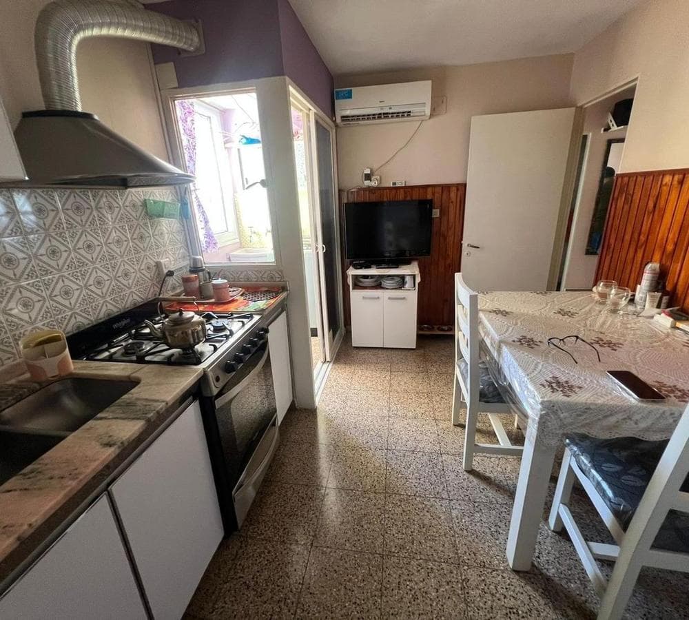3-Bedroom Apartment • Ideal for Living or as an Investment – Downtown