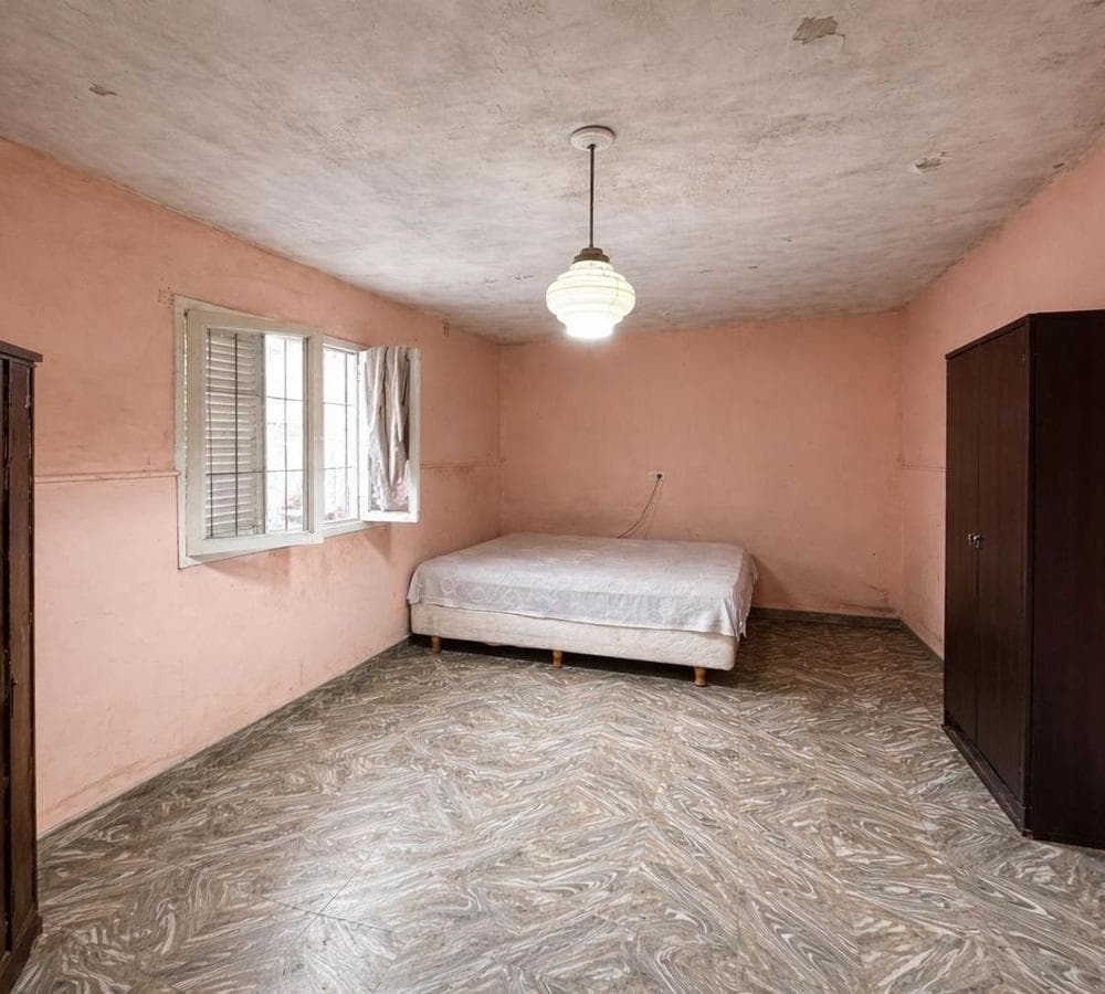 PROPERTY WITH TWO HOUSES IN LA CALERA