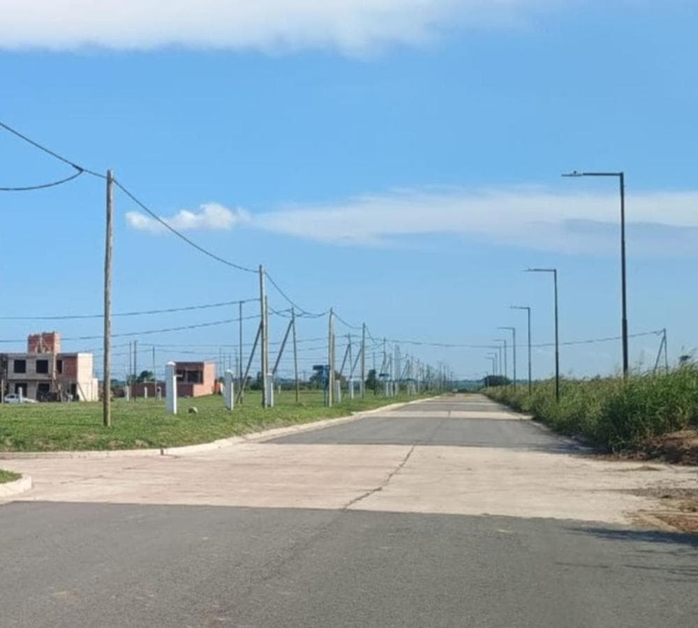 LAND AND LOT IN DOCTA CENTRAL, CORDOBA
