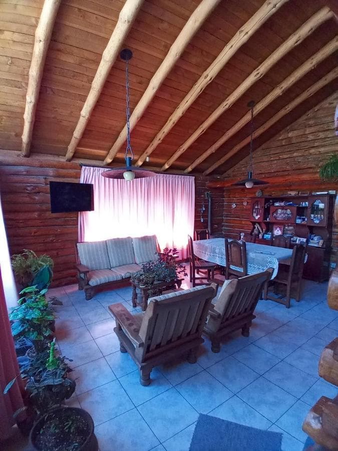 3-bedroom house with a spacious garage