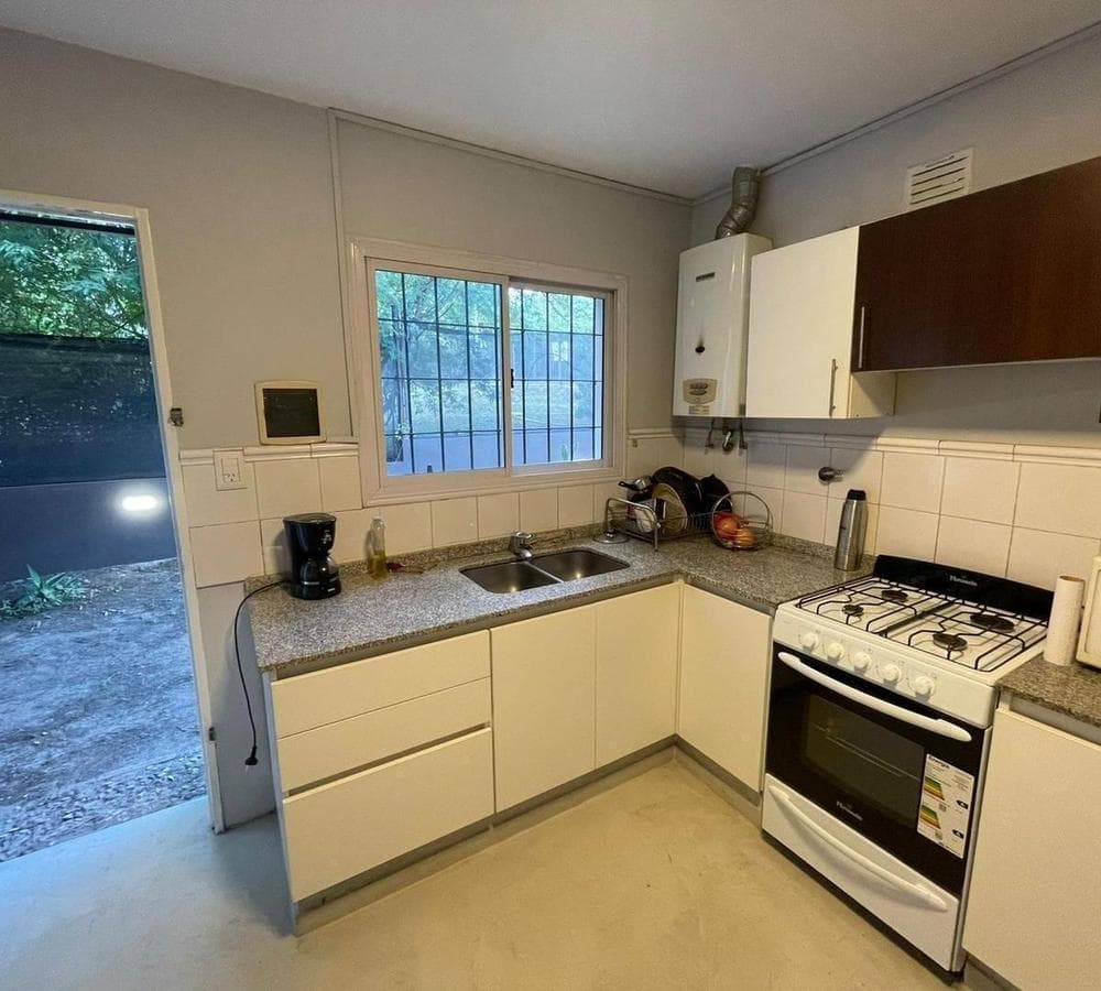 HOUSE FOR SALE: 3 BEDROOMS, VILLA RIVERA, INDARTE—QUALIFIES FOR A LOAN