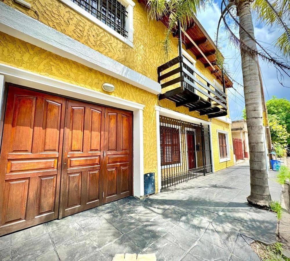 MORTGAGE ELIGIBLE: 5-bedroom house for sale in Alta, Cba, 2 stories