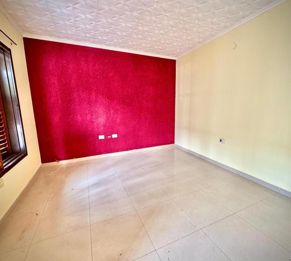 MORTGAGE ELIGIBLE: 5-bedroom house for sale in Alta, Cba, 2 stories