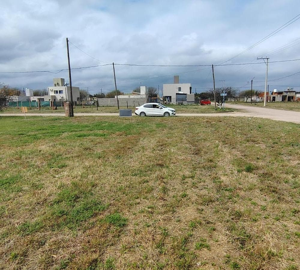 PLOT FOR SALE IN ALTOS DE LA COLONIA, 350 m²