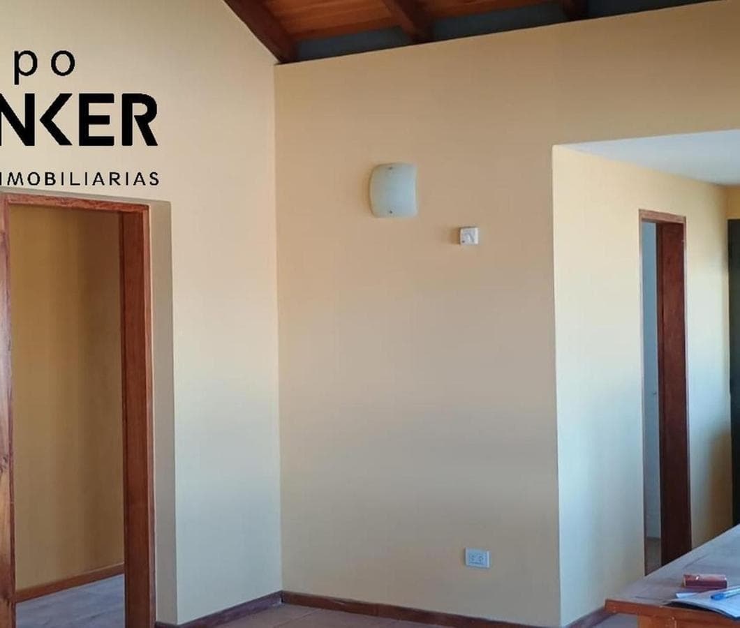 HOUSE IN VILLA DEL LAGO