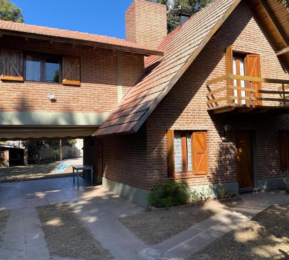 House in CARLOS PAZ - FOR SALE - El Fantasio Resort