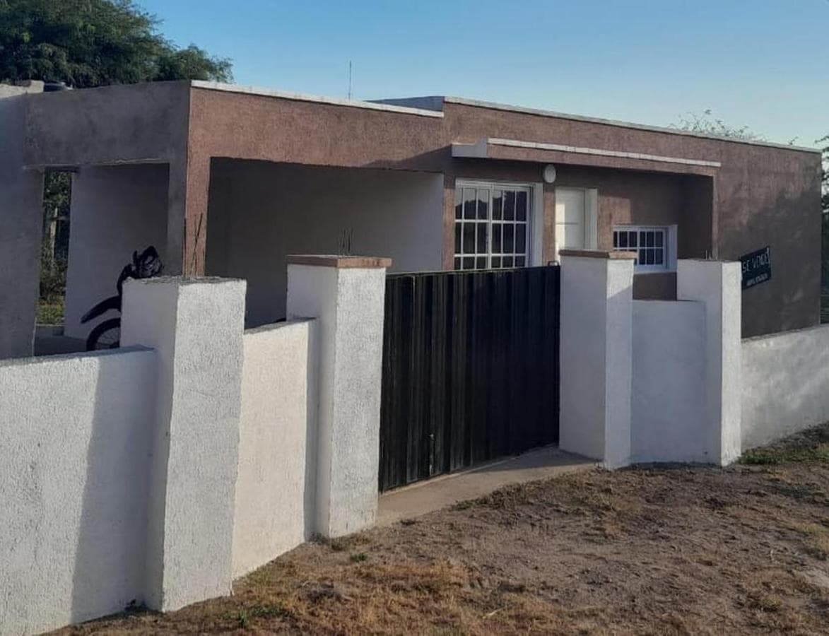 BRAND-NEW HOUSE FOR SALE IN VALLE DE ANISACATE