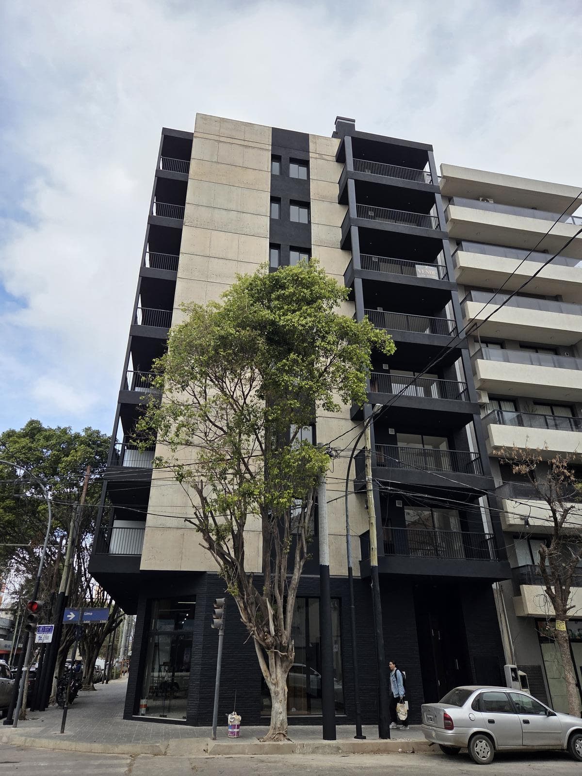 1-BEDROOM APARTMENT IN THE GENERAL PAZ NEIGHBORHOOD