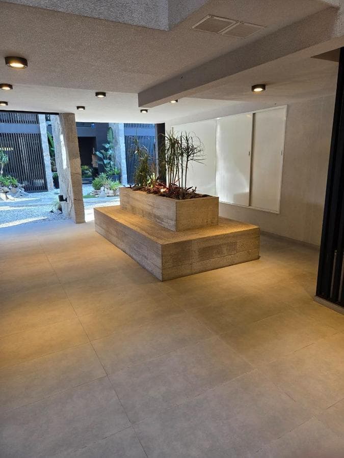 1-BEDROOM APARTMENT IN THE JARDIN NEIGHBORHOOD