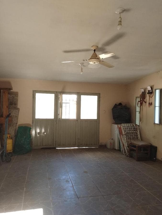 HOUSE IN COSQUIN, 2 BLOCKS FROM DOWNTOWN