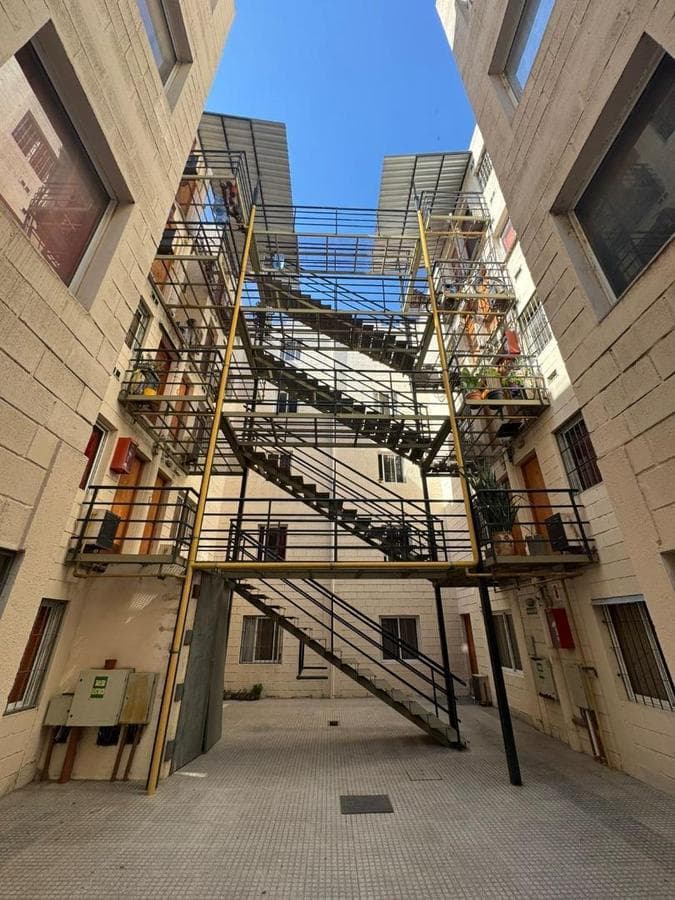 ONE-BEDROOM APARTMENT IN THE BURBUJA TRES COMPLEX IN CÓRDOBA