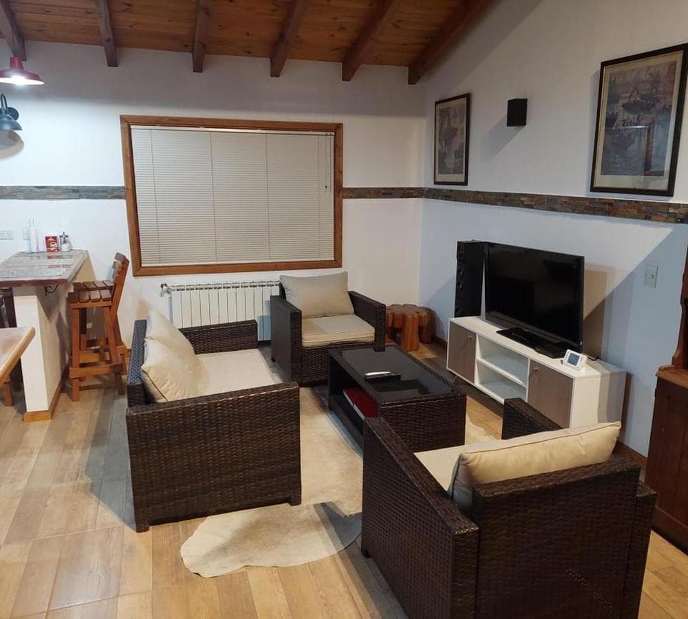Fully Furnished Apartment at Pioneros 8400